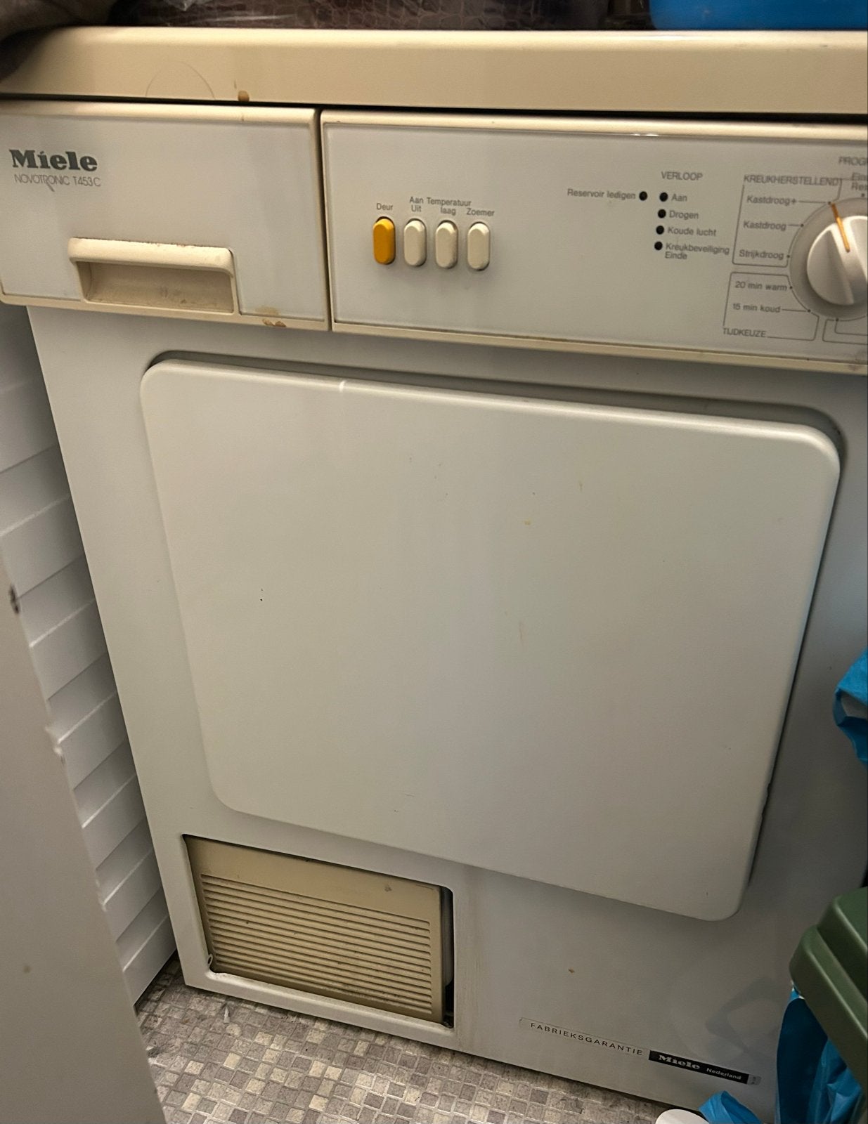Defecte Miele droger - Gratis af te halen, Ophalen, Voorlader, Niet werkend, 85 tot 90 cm