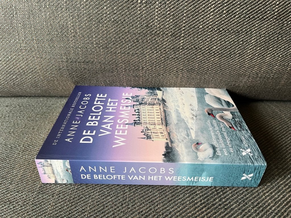 Anne Jacobs - De belofte van het weesmeisje. (2022), Ophalen of Verzenden, Zo goed als nieuw, Anne Jacobs