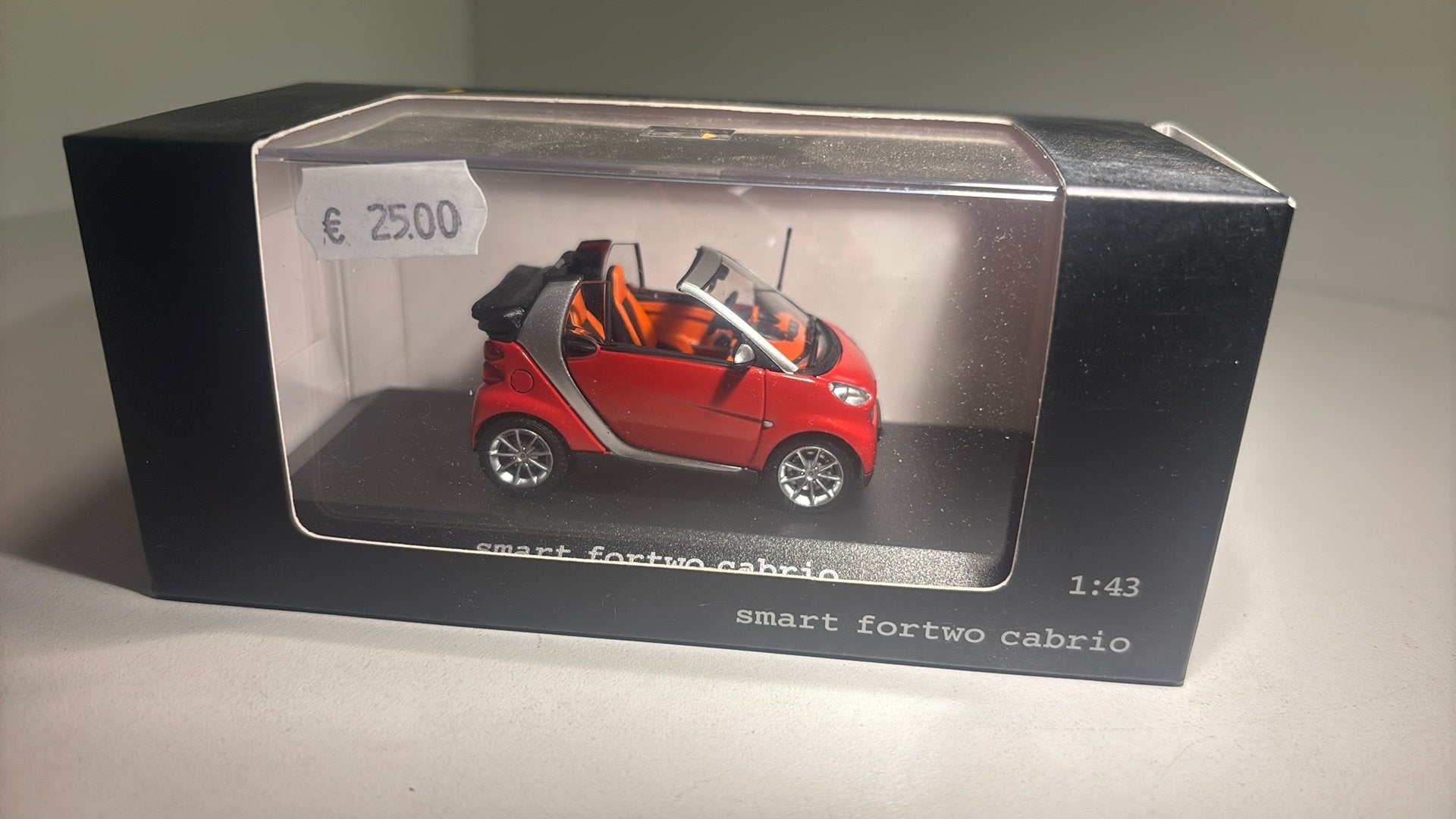 Smart fortwo cabrio minichamps 1.43, Hobby en Vrije tijd, Auto, Ophalen of Verzenden, MiniChamps, A