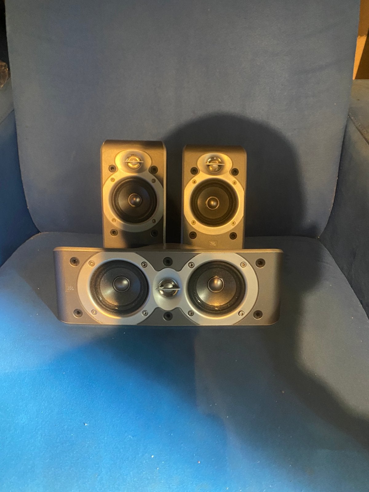 Jbl scs200. Centerspeaker satelietspeakers 3.0, 70 watt of meer, Zo goed als nieuw, Overige spelers, Ophalen