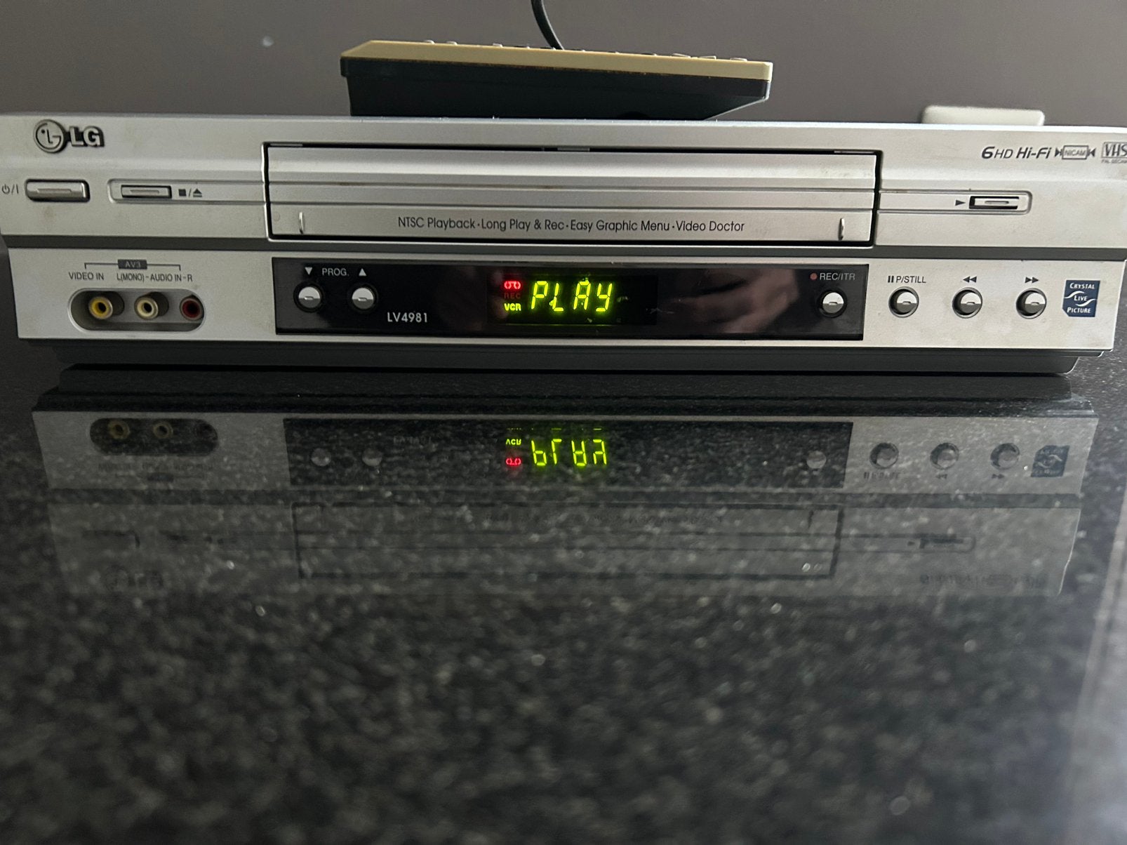 LG VHS hifi stereo videorecorder met afstandsbediening, Ophalen of Verzenden, Zo goed als nieuw