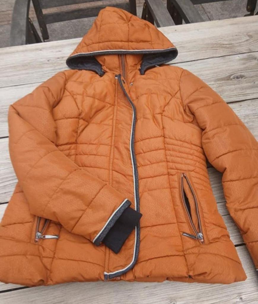 Jas, Kleding | Dames, Jassen | Winter, Maat 38/40 (M), Pescara, Oranje, Ophalen of Verzenden