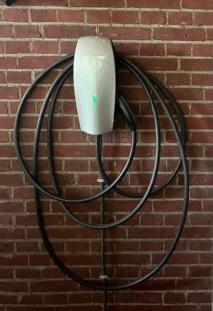 Tesla Wall Connector Gen 3 Laadpaal 7,5 meter, Ophalen, Zo goed als nieuw, Laadpaal