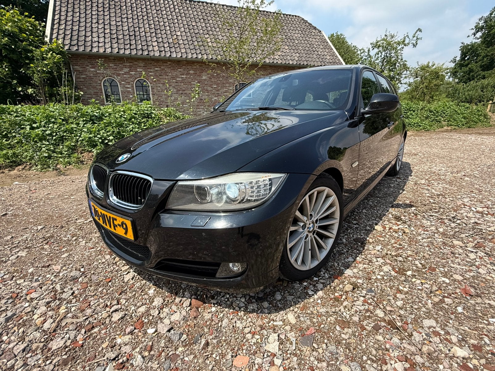 BMW 3-Serie 2.0 I FACE LIFT 2010 Zwart, Auto's, BMW, Euro 5, Zwart, 4 cilinders, Zwart