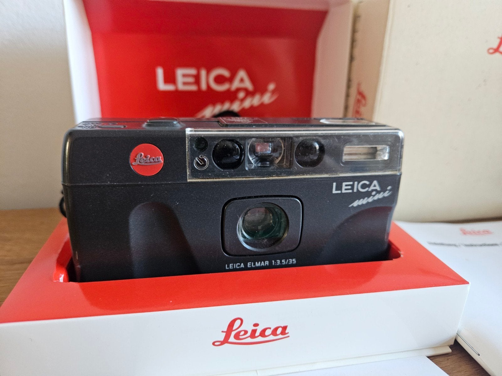 Leica Mini Compact Camera - Zo goed als nieuw, Audio, Tv en Foto, Fotocamera's Analoog, Zo goed als nieuw, Compact, Leica, Ophalen of Verzenden