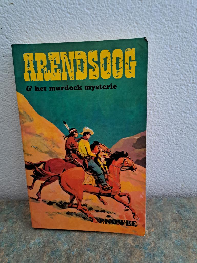 Boeken van Arendsoog klein, Ophalen of Verzenden, Gelezen