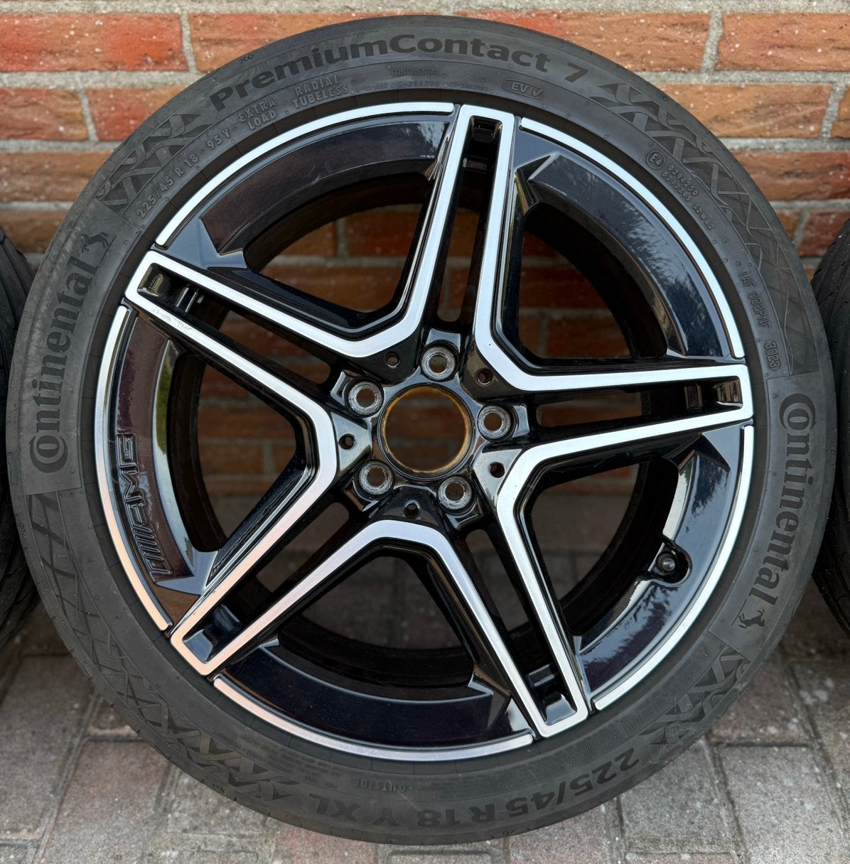 ✅ Originele Mercedes AMG Breedset + Zeer goede zomerbanden, Ophalen, 18 inch, Gebruikt, Banden en Velgen