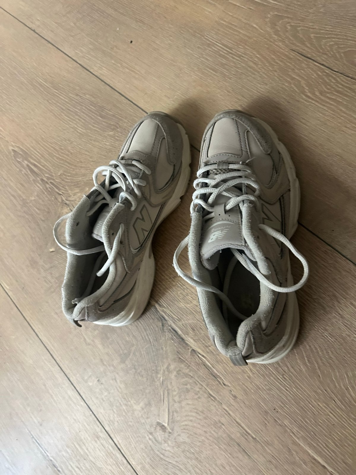 New Balance 530 Sneakers - Grijs maat 36, Kleding | Dames, Ophalen, Gedragen, Grijs, Sneakers of Gympen