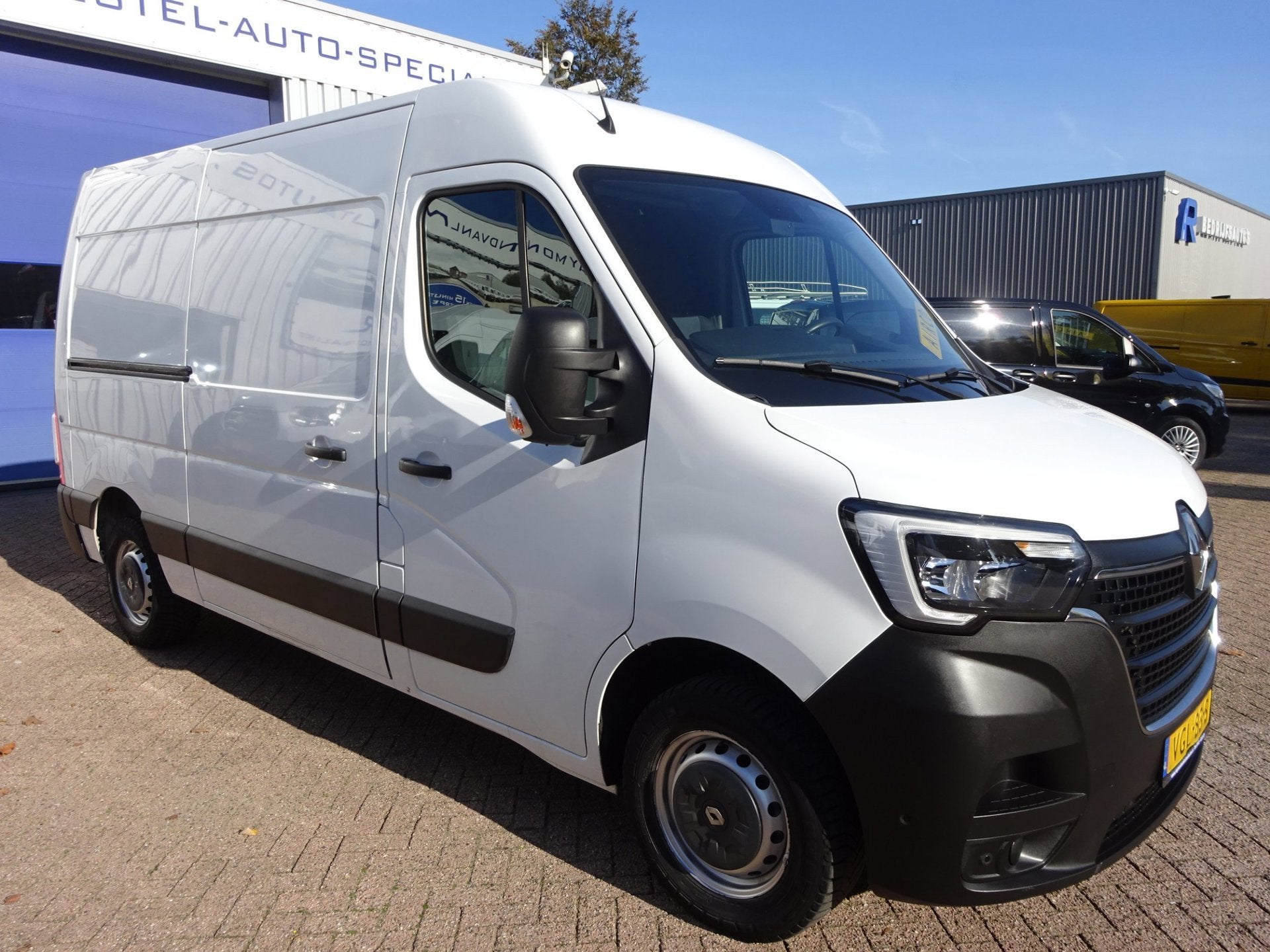 Renault Master T35 2.3 dCi 135 L2H2 Comfort Groot NAVI AIRCO, Auto's, Voorwielaandrijving, Dealer onderhouden, Gebruikt, 4 cilinders