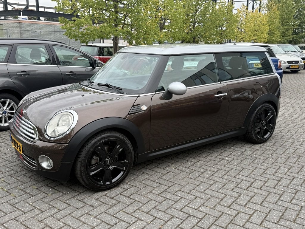 MINI Clubman 1.6 Cooper Chili (bj 2009), Auto's, Automatische klimaatregeling, Gebruikt, 4 cilinders, Bruin