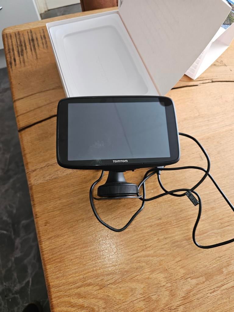 Tom tom Navigatie voor camper met gratis updates, Ophalen