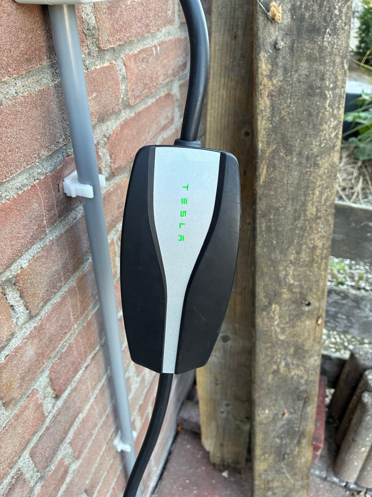 Tesla Mobile Connector (Gen 2) met tas, Ophalen of Verzenden, Gebruikt