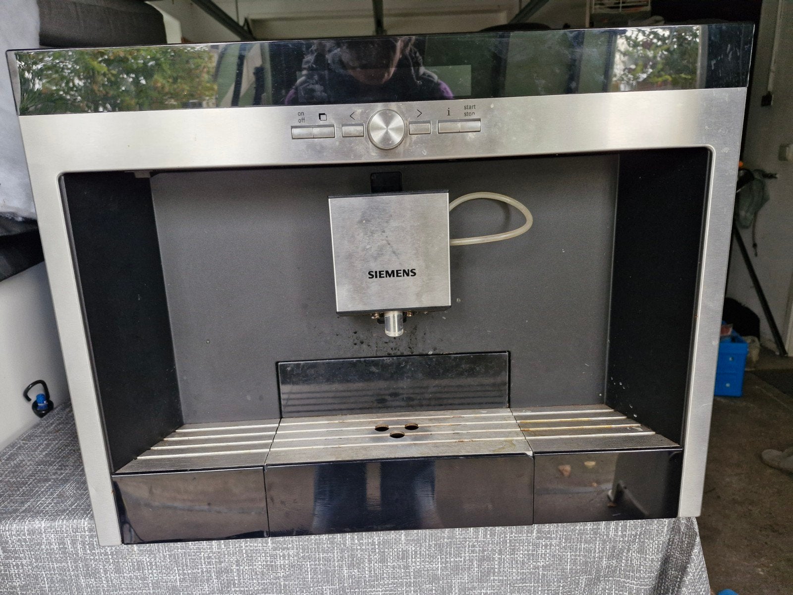 Defecte Siemens inbouw koffiemachine, Witgoed en Apparatuur, Ophalen, Niet werkend, Koffiemachine, Koffiebonen