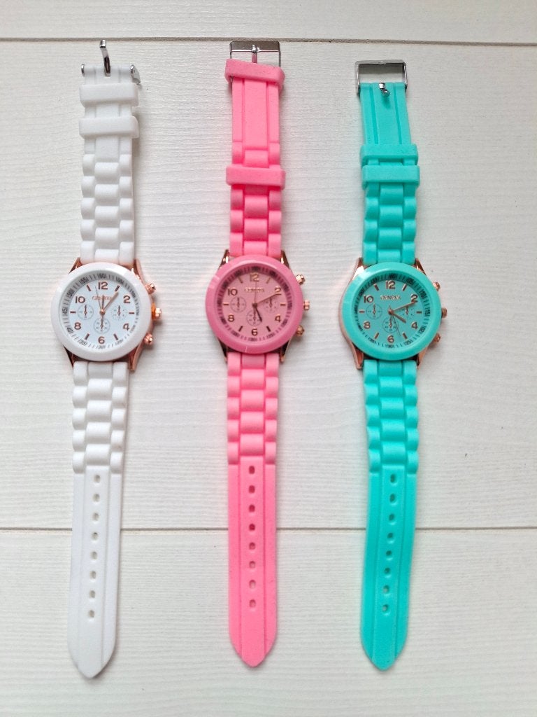 3 Sterke Dames/Meisjes Horloges met Rubberen Band  3= 10,00, Ophalen of Verzenden, Nieuw, Groen, Meisje