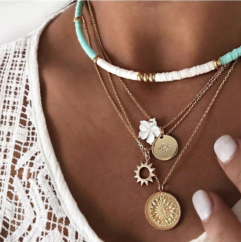 Ibiza Boho Layer Ketting Goud Wit Turquoise Zon ️️️️️️️️️️☀️, Sieraden, Tassen en Uiterlijk, Kettingen, Overige materialen, Verstelbaar