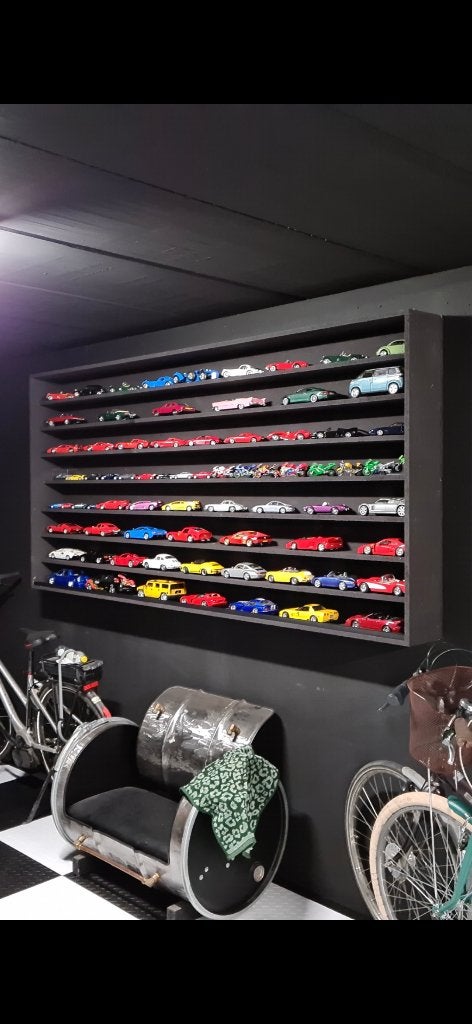 Grote vitrinekast voor modelauto's incl auto s, Hobby en Vrije tijd, Ophalen, Zo goed als nieuw, Overige typen, Overige merken