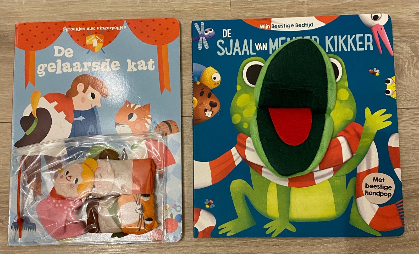 Sprookjesboeken met vingerpopjes en handpop, Boeken, Jongen of Meisje, Ophalen of Verzenden, Zo goed als nieuw, Voorleesboek
