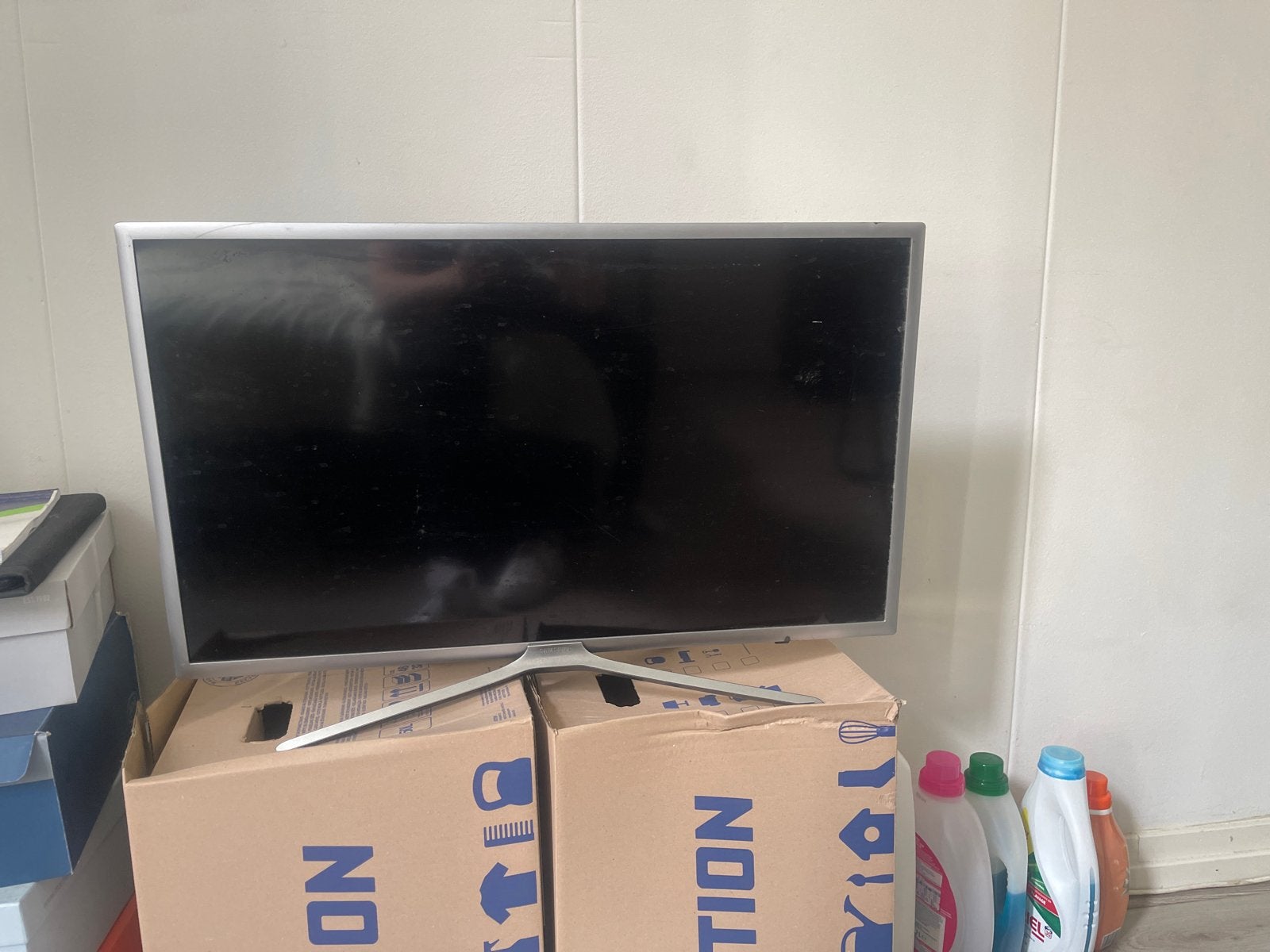 Samsung TV - Onbekende staat, zonder kabels, Ophalen, Niet werkend, Samsung