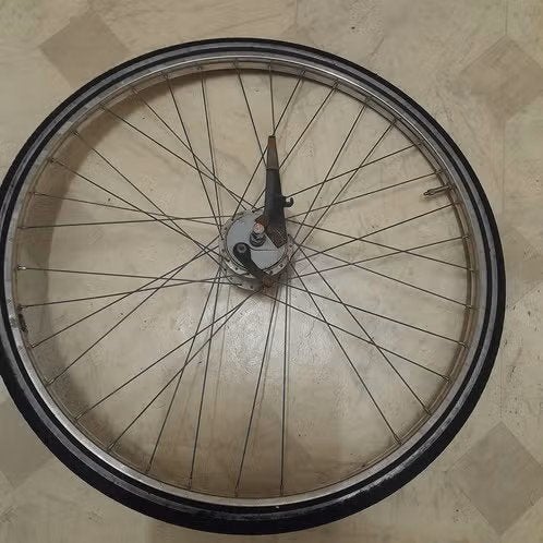 28 Inch Voorwiel Van Schothorstmaat Wielmaat 28 x 1.5/8, Fietsen en Brommers, Ophalen of Verzenden, Gebruikt, Wiel