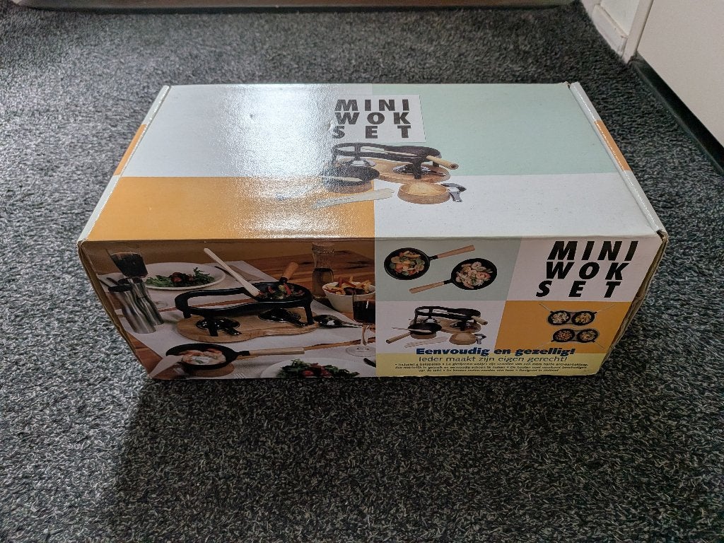 Mini Wok Set  (NIEUW), Huis en Inrichting, Keuken | Potten en Pannen, Ophalen of Verzenden, Nieuw, Gietijzer, Wok