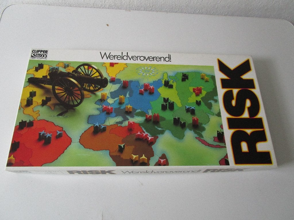 Risk, in witte doos., Ophalen of Verzenden, Gebruikt