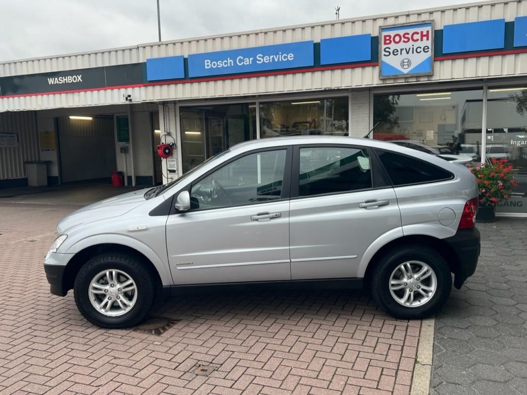 Ssangyong ACTYON A 230 S 4WD SPORT 4x4 LAGE KM-STAND, Auto's, SsangYong, Automaat, Gebruikt, 4 cilinders, 150 pk