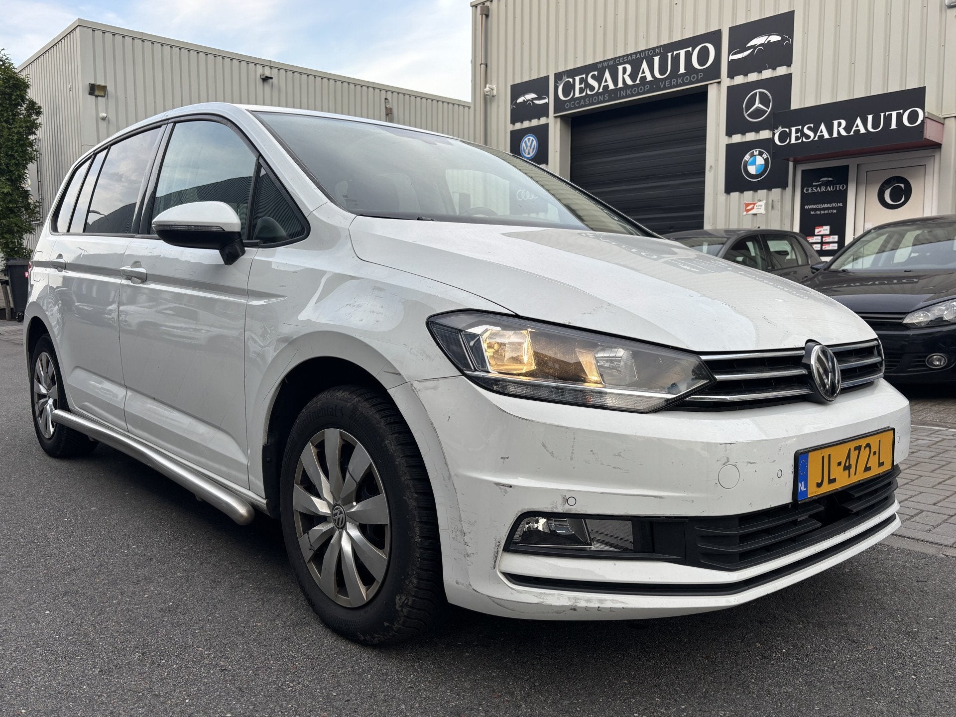 Volkswagen Touran 2.0 TDI SCR AUTOMAAT / DAELER ONDERHOUDEN, Auto's, Volkswagen, Stof, 4 cilinders, 150 pk, Wit