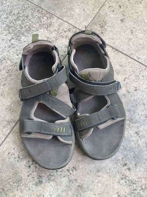 Teva sandalen maat EU 39,5 UK 6, Kleding | Dames, Schoenen, Zo goed als nieuw, Teva, Grijs, Wandelschoenen