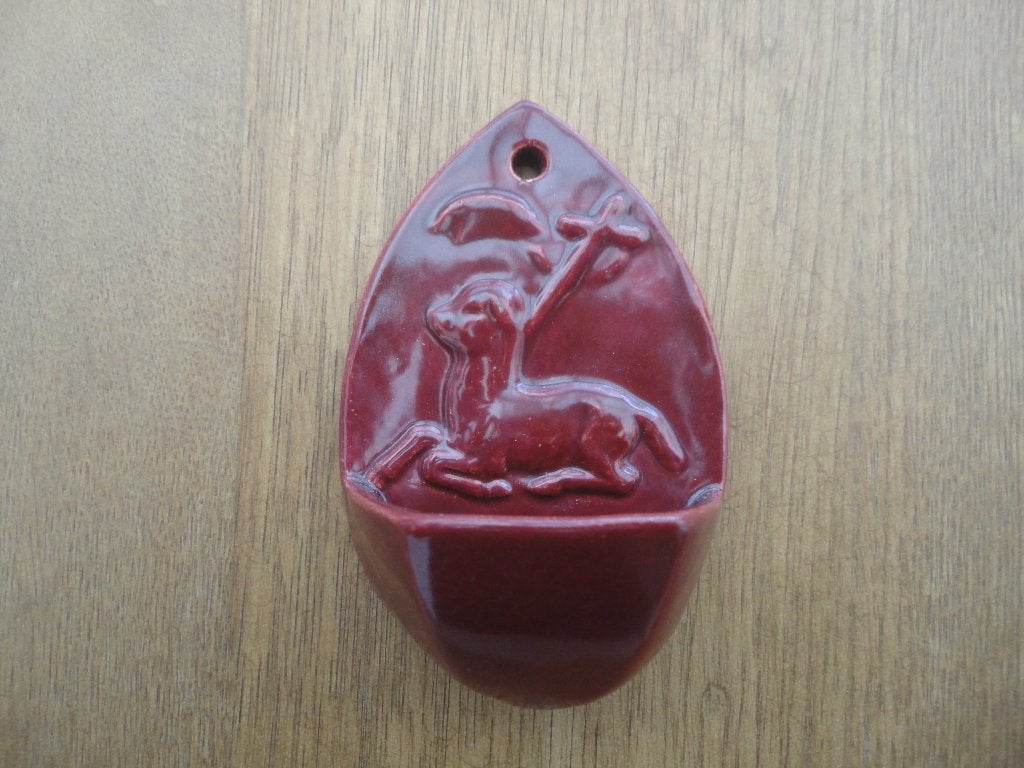Mooi oud wijwaterbakje met afbeelding lammetje, Ophalen of Verzenden