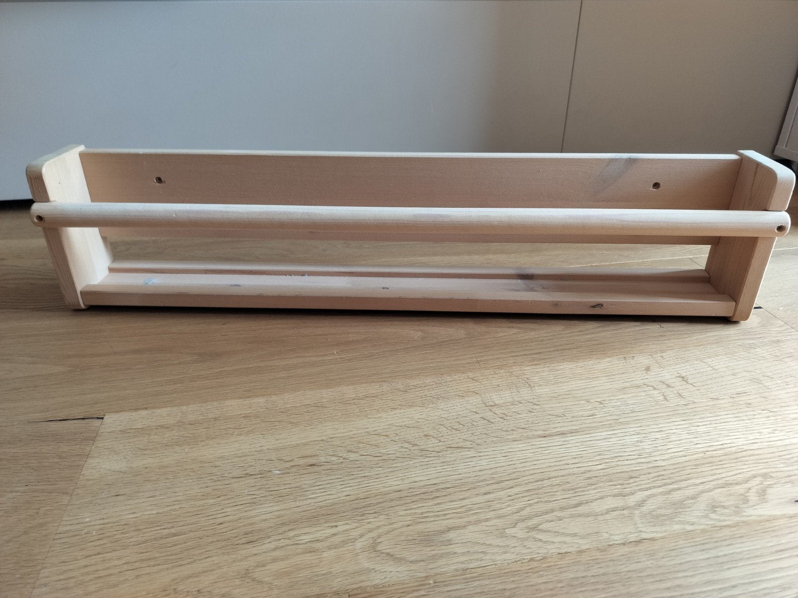 IKEA Flisat boekenrekje/wandopberger, Ophalen, Zo goed als nieuw