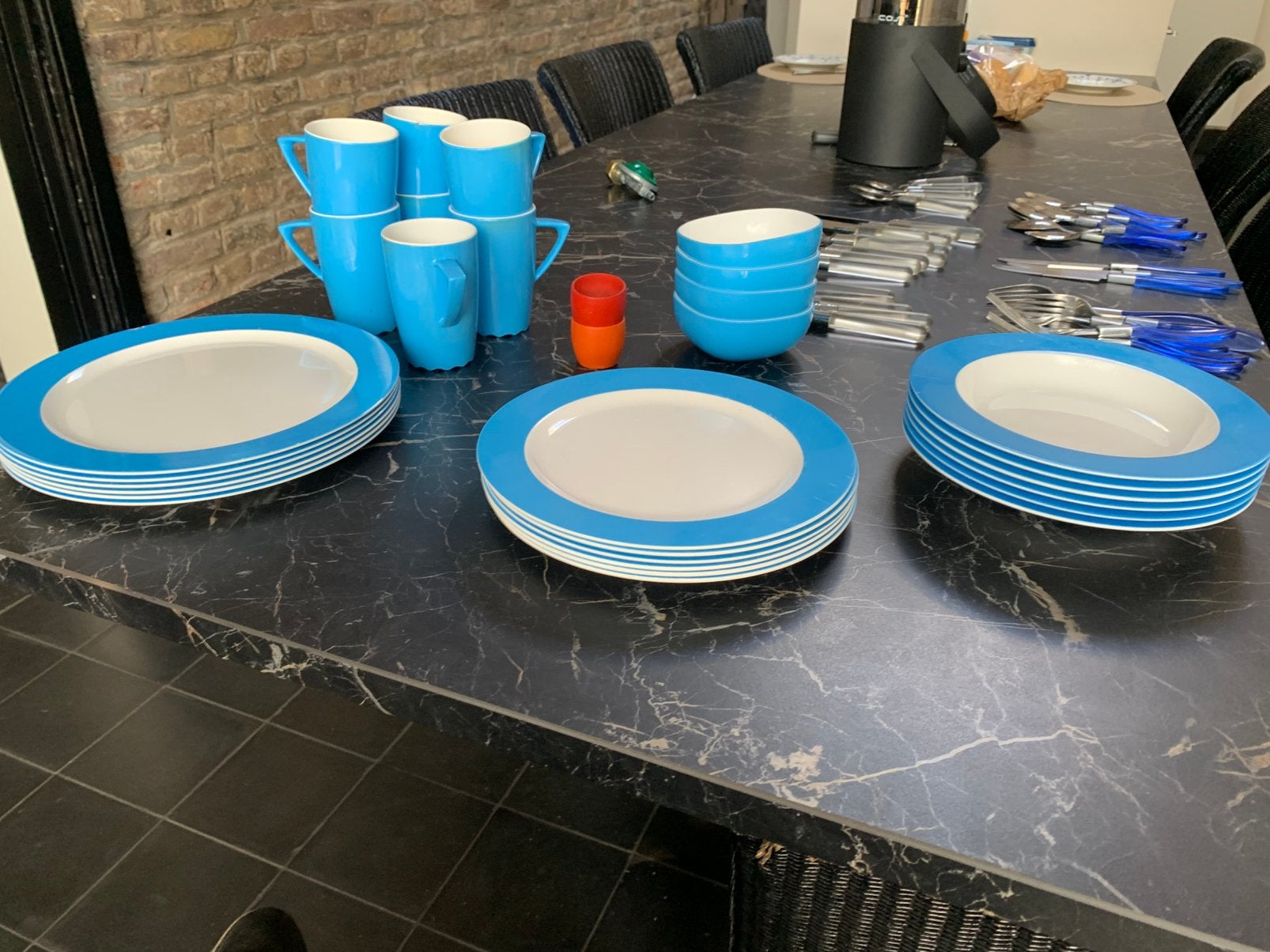 Zeer compleet melamine servie, Ophalen of Verzenden, Zo goed als nieuw
