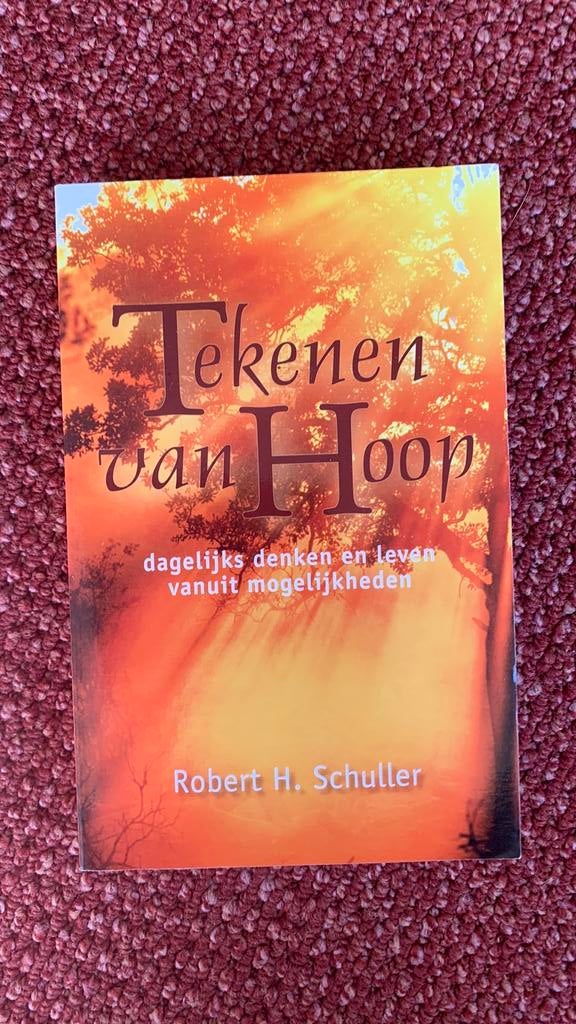 Tekenen van Hoop door dominee Schuller, Ophalen of Verzenden, Zo goed als nieuw