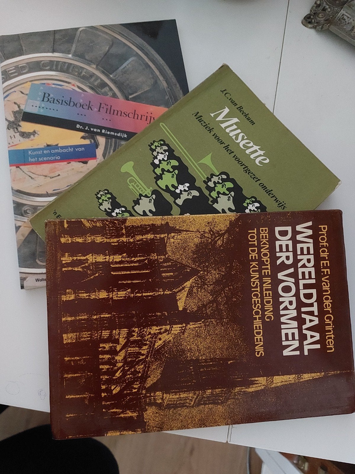 Boeken: Filmschrijven, Muziek en Kunstgeschiedenis, Ophalen of Verzenden, Alpha, Gelezen, HBO