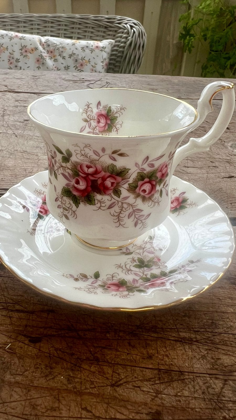 Royal Albert Lavender Rose kop en schotel - 1961, Ophalen of Verzenden