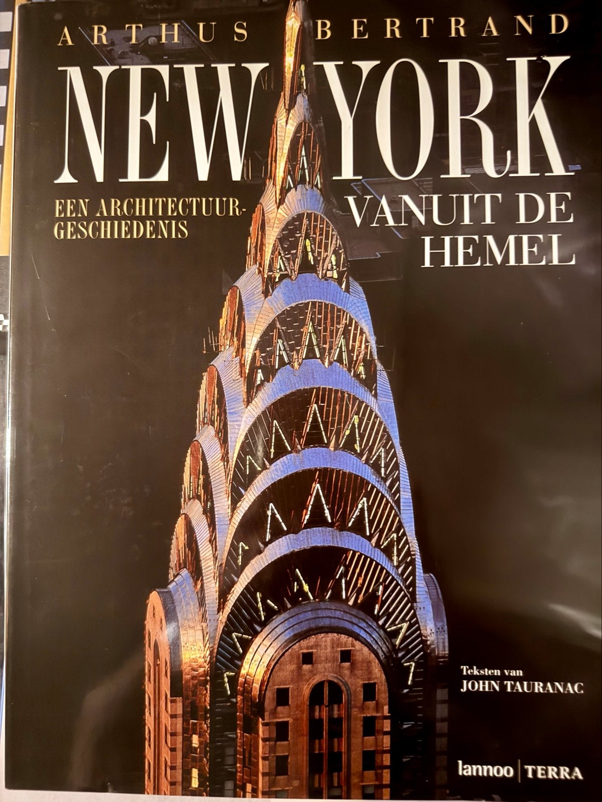 New York vanuit de Hemel - Arthus Bertrand, Ophalen of Verzenden, Zo goed als nieuw, Architectuur algemeen