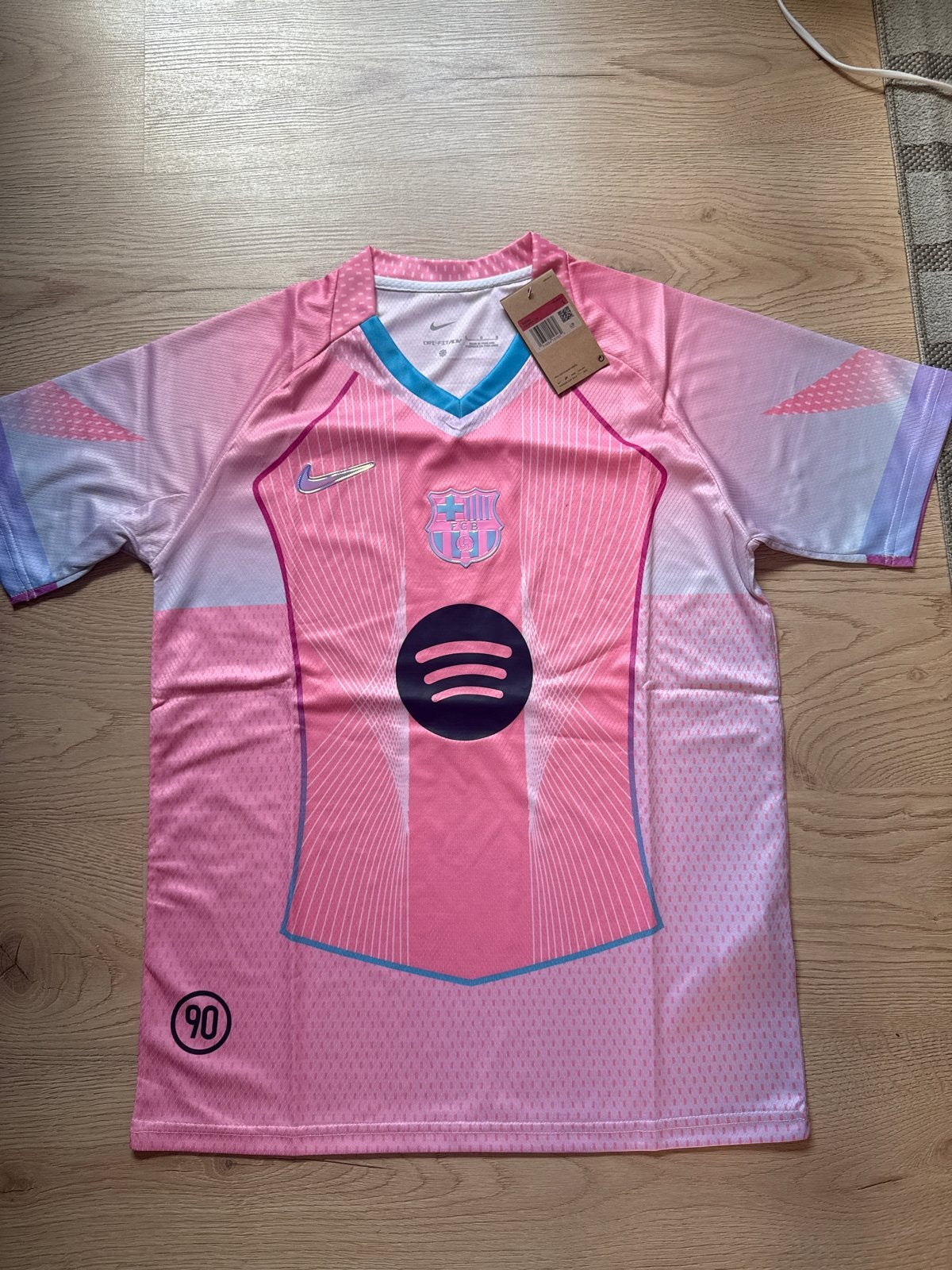 FC Barcelona Spotify Roze Voetbalshirt Maat L Nieuw, Maat L, Ophalen of Verzenden, Nieuw, Shirt