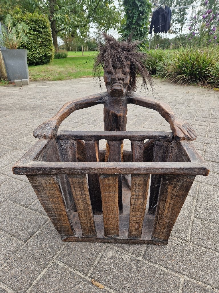 Asmat krantenbak, Antiek en Kunst, Papoea-Nieuw-Guinea, Houtsnijwerk, Ophalen, Hout