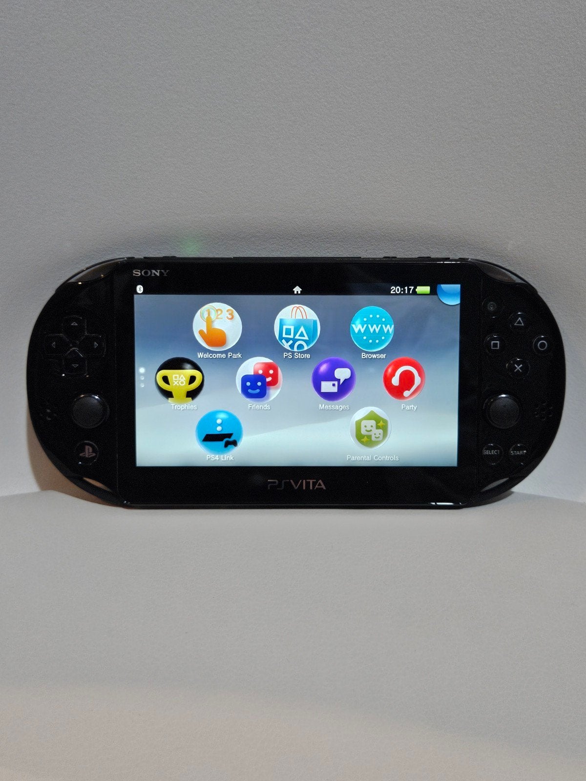 Sony PS Vita Slim, Ophalen of Verzenden, Zo goed als nieuw, Zwart
