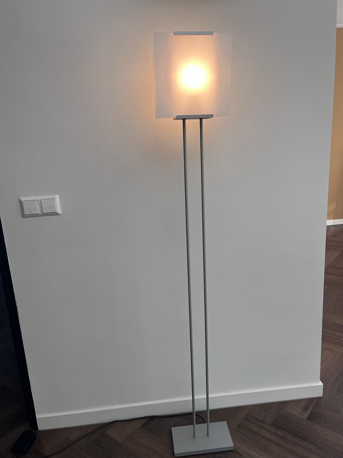 Italiaanse design vloerlamp, melkglas, dimbaar, 160 cm, Ophalen, Overige fittingen, 150 tot 200 cm, Glas