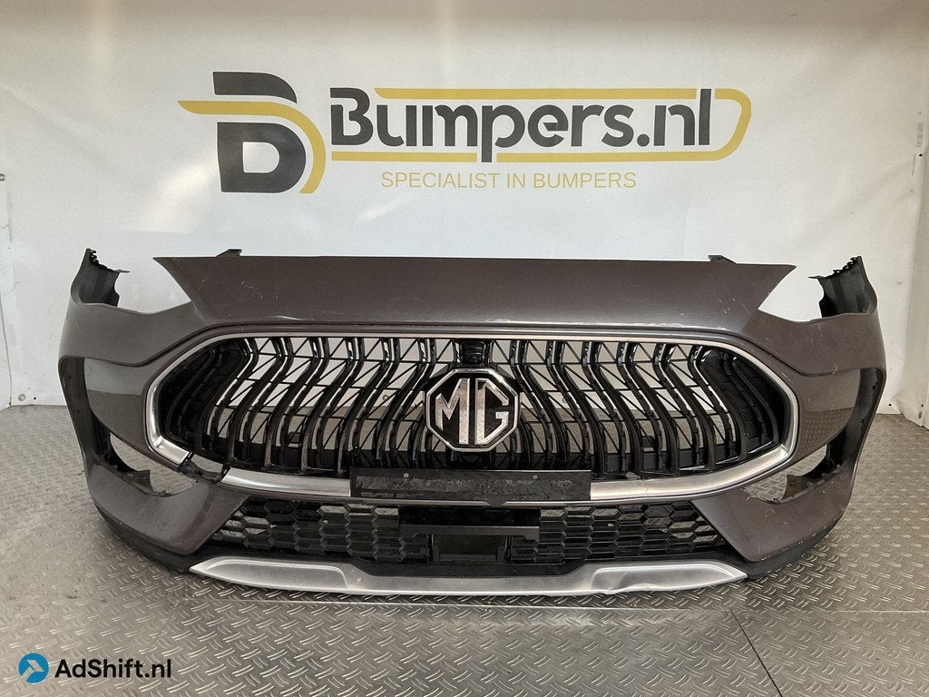Bumper MG HS Hybrid Facelift 22-25 P10947207 Voorbumper M1-1, Bumper