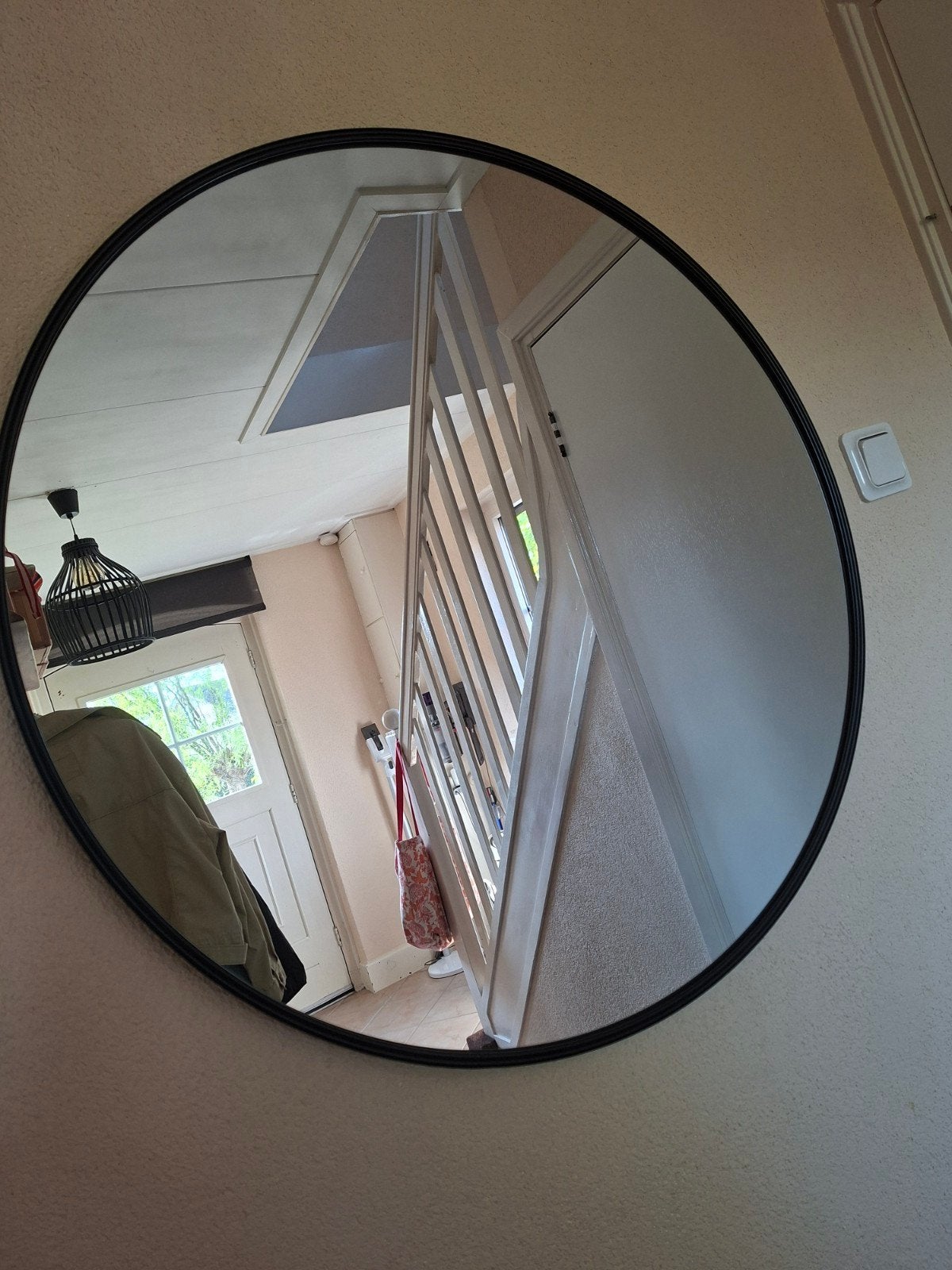 Grote ronde spiegel met zwarte rand, Huis en Inrichting, Ophalen, Zo goed als nieuw, Rond, 75 tot 100 cm