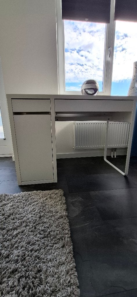 Bureau Micke IKEA, Ophalen, 105 cm, Scandinavisch, Hout