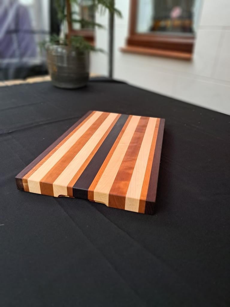 Luxe houte snijplank 28x49cm gemaakt van Plataan,Kerse,Wengé, Huis en Inrichting, Woonaccessoires | Onderzetters, Nieuw, Glas of Kopje