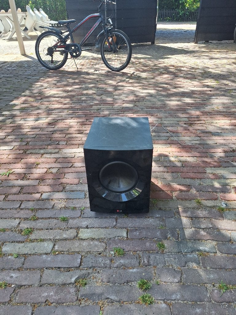 Subwoofer mer LG, Ophalen, Zo goed als nieuw