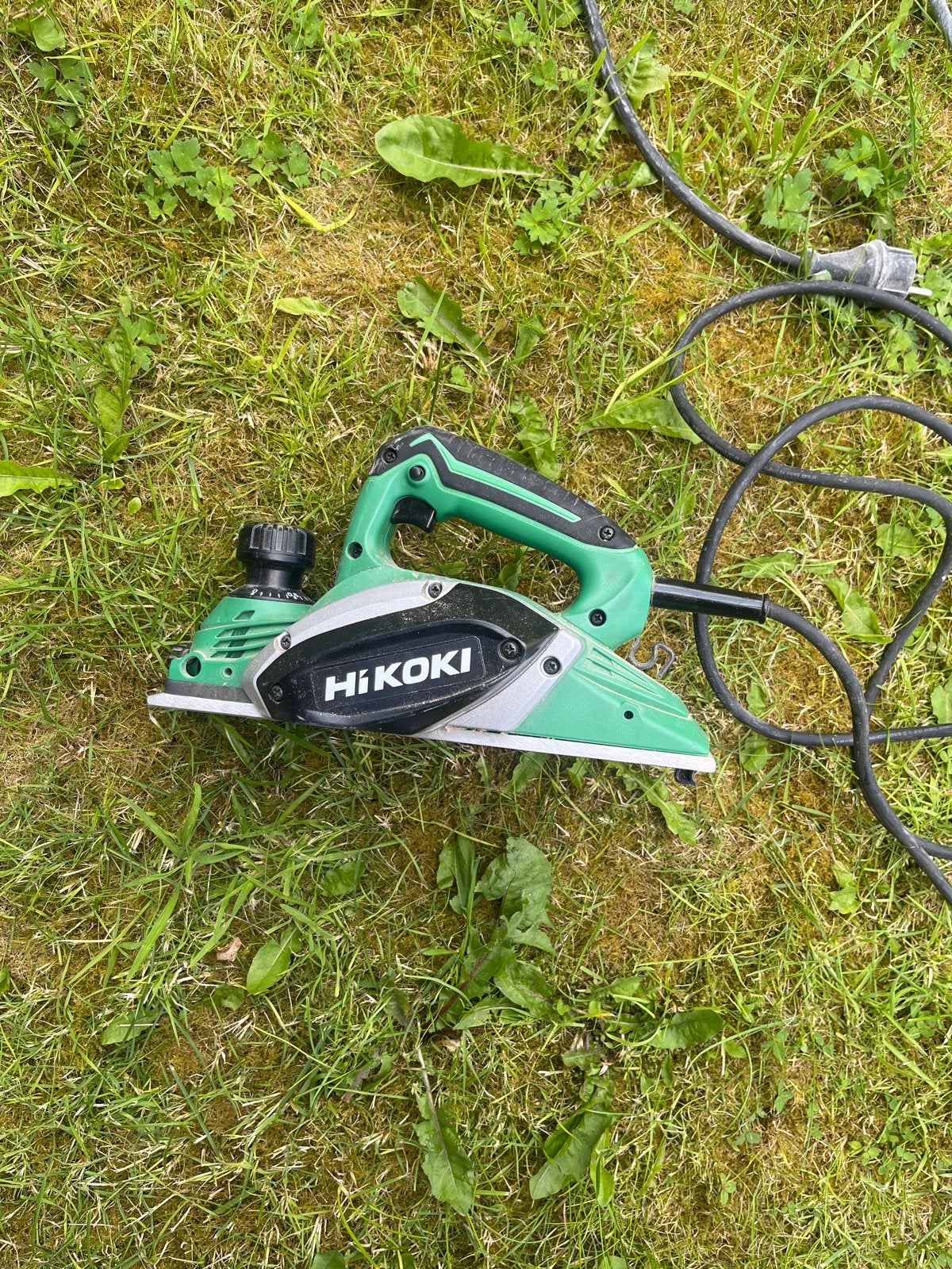 HIKOKI elektrische schaaf - Krachtig en betrouwbaar, Ophalen, Gebruikt, Elektrisch