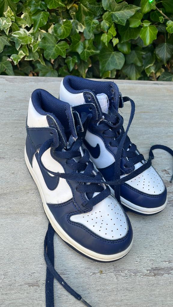 Nike dunk te koop maat 30!, Ophalen, Gebruikt, Jongen of Meisje, Schoenen