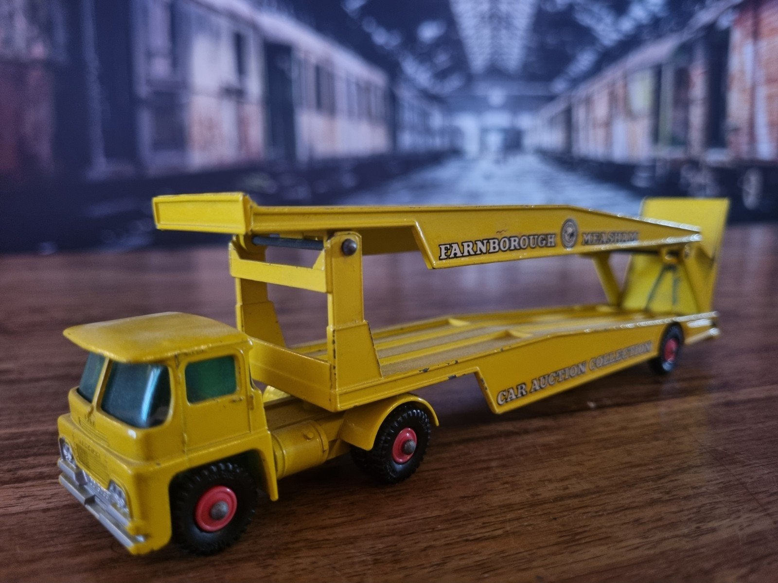 Matchbox King Size K-8 Guy Warrior Car Transporter, Ophalen