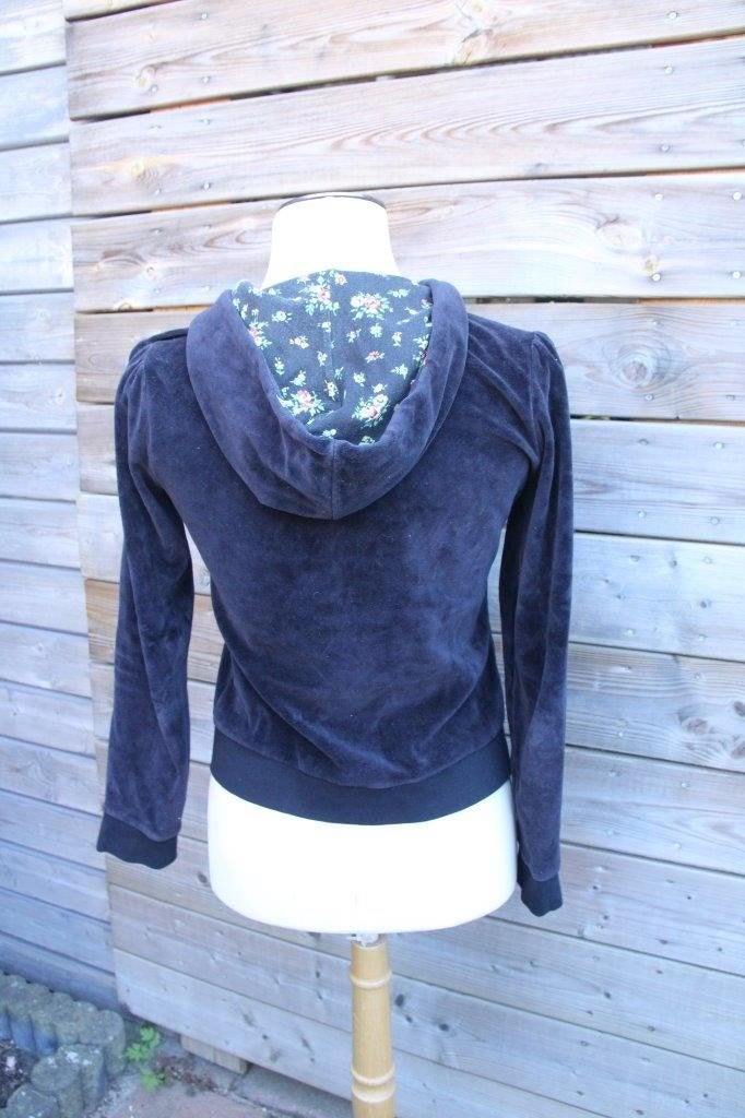 Vest zwart velvet King Louie mt M Vaste prijs, Kleding | Dames, Truien en Vesten, Maat 38/40 (M), Zwart, Ophalen of Verzenden
