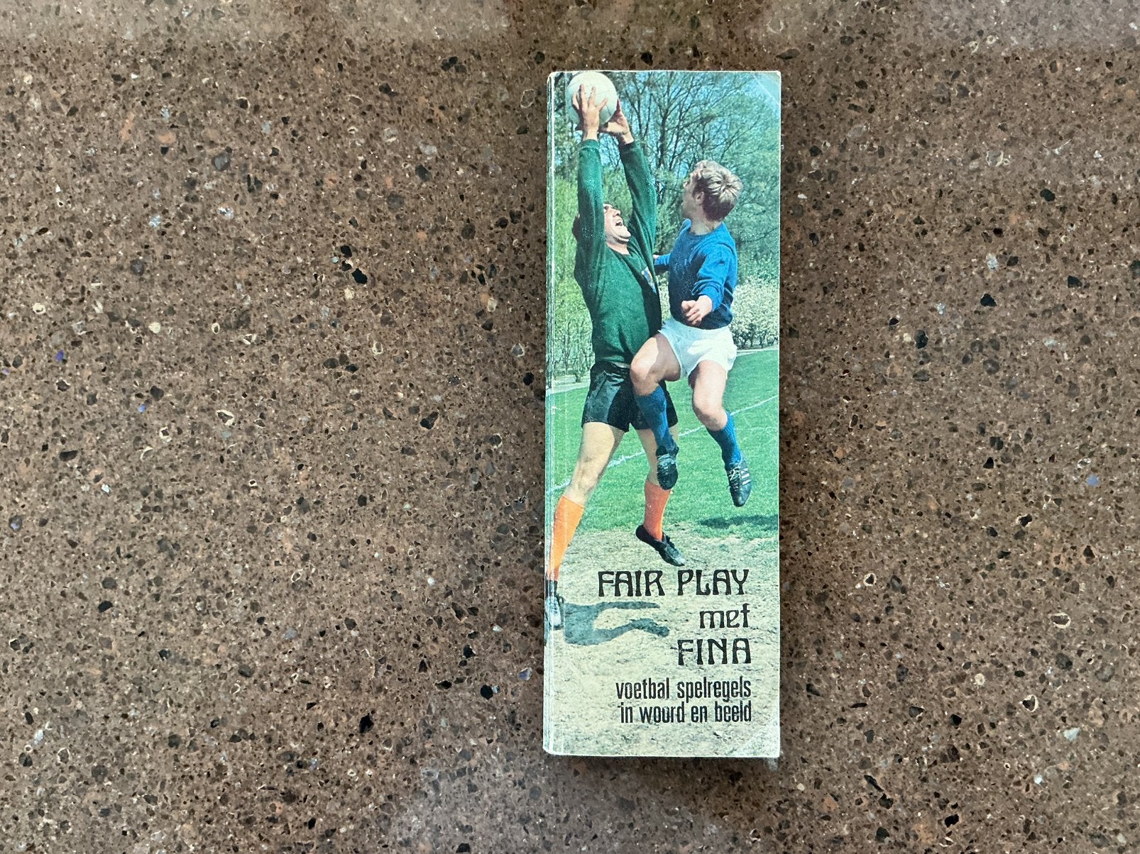 Voetbal  Fair Play album uitgave Fina, Ophalen of Verzenden, Zo goed als nieuw, Boek of Tijdschrift