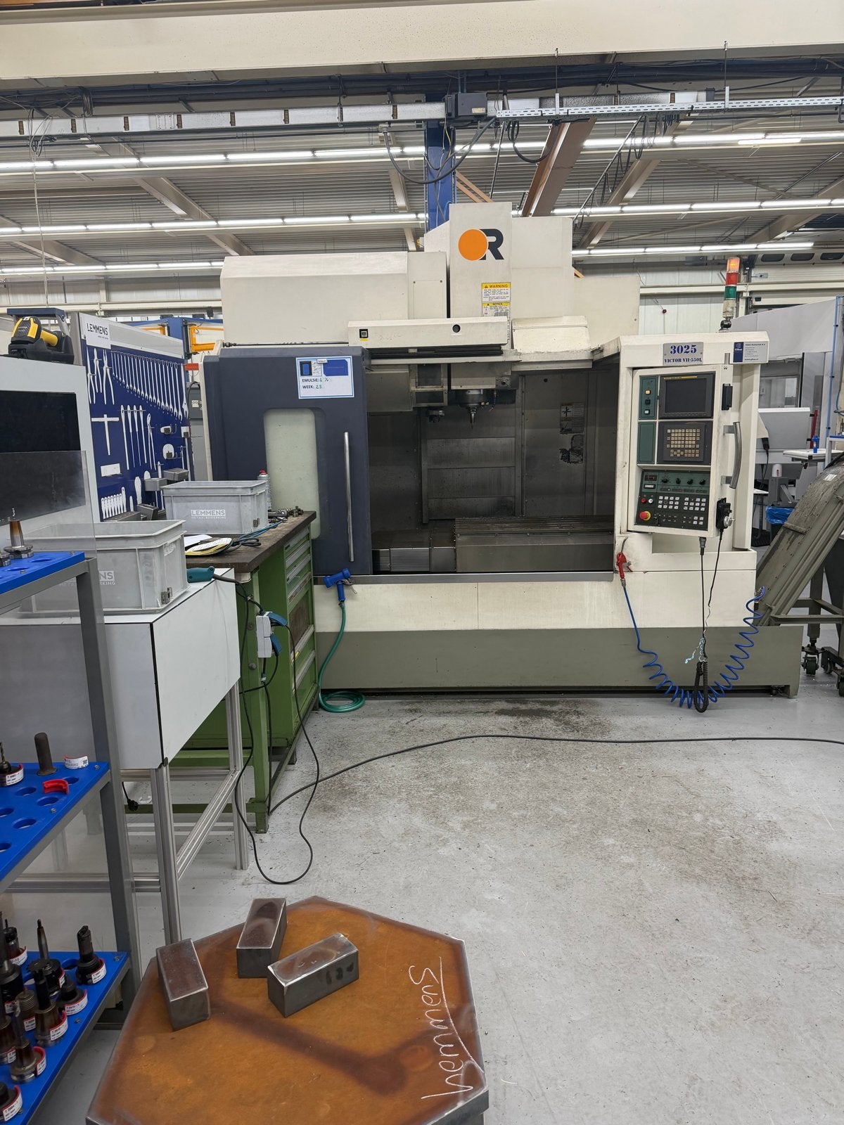 Victor 550L CNC-freesmachine 2007 met Fanuc-besturing, Ophalen of Verzenden, Metaaldraaibank
